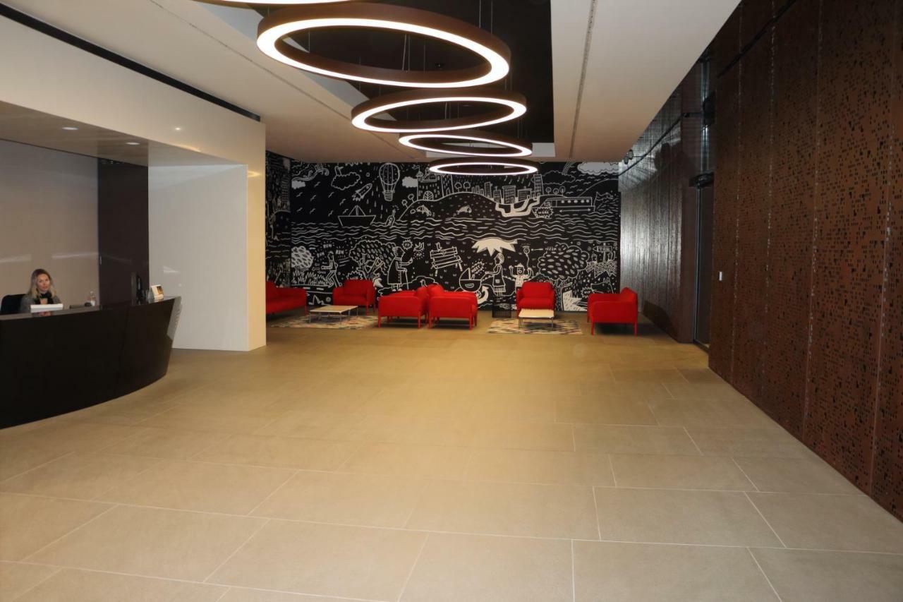Panorama City Apartment With Free Parking Bratislava Luaran gambar